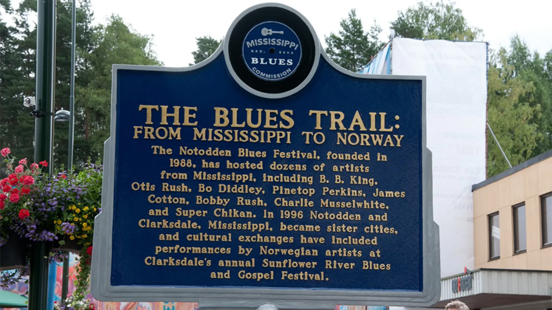 /media/1veeaxql/mississippi-blues-trail.jpg?width=1920&height=1080&format=webp&v=1da753dc8851270