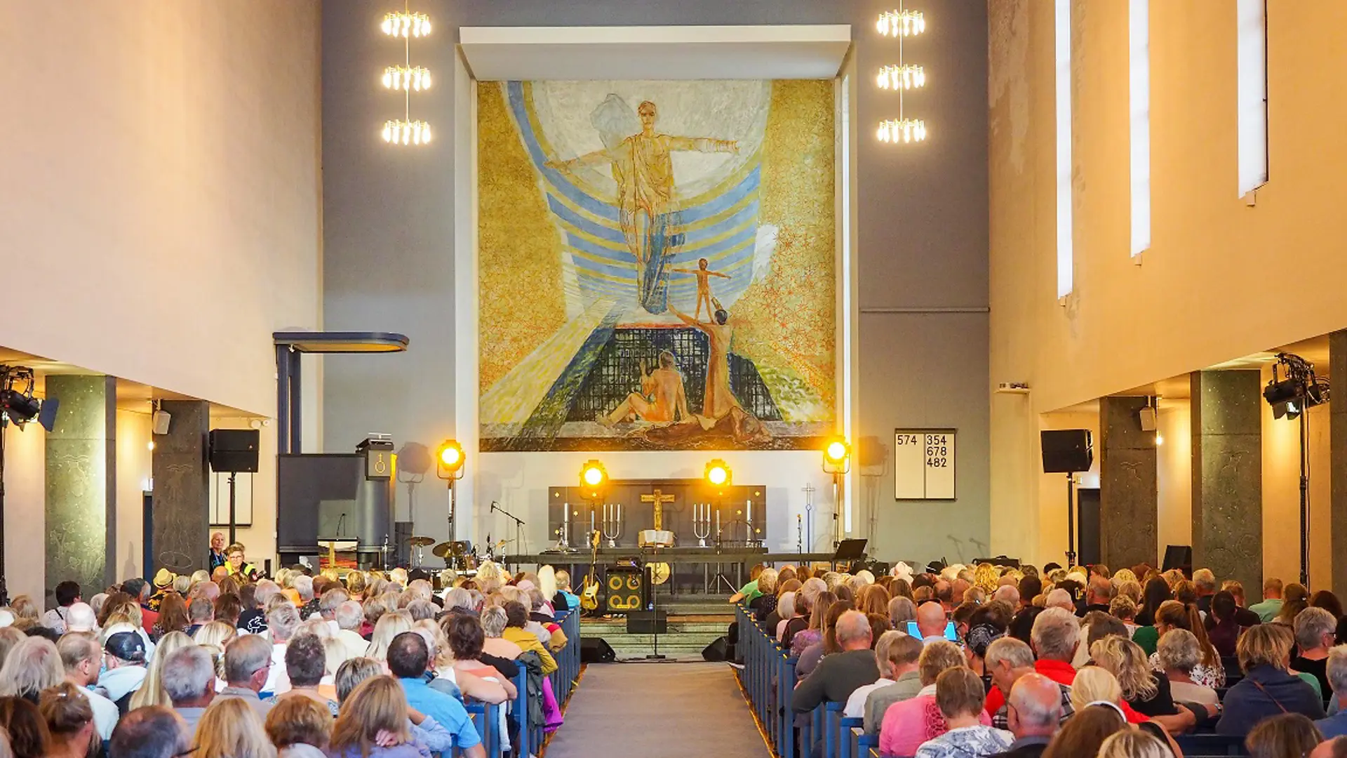 /media/nsupvxgt/notodden-kirke-foto-ole-christian-wold-haavik.jpg?cc=0,0.015867418899858956,0,0.23413258110014099&width=1920&height=1080&format=webp&v=1da7550bc229f30
